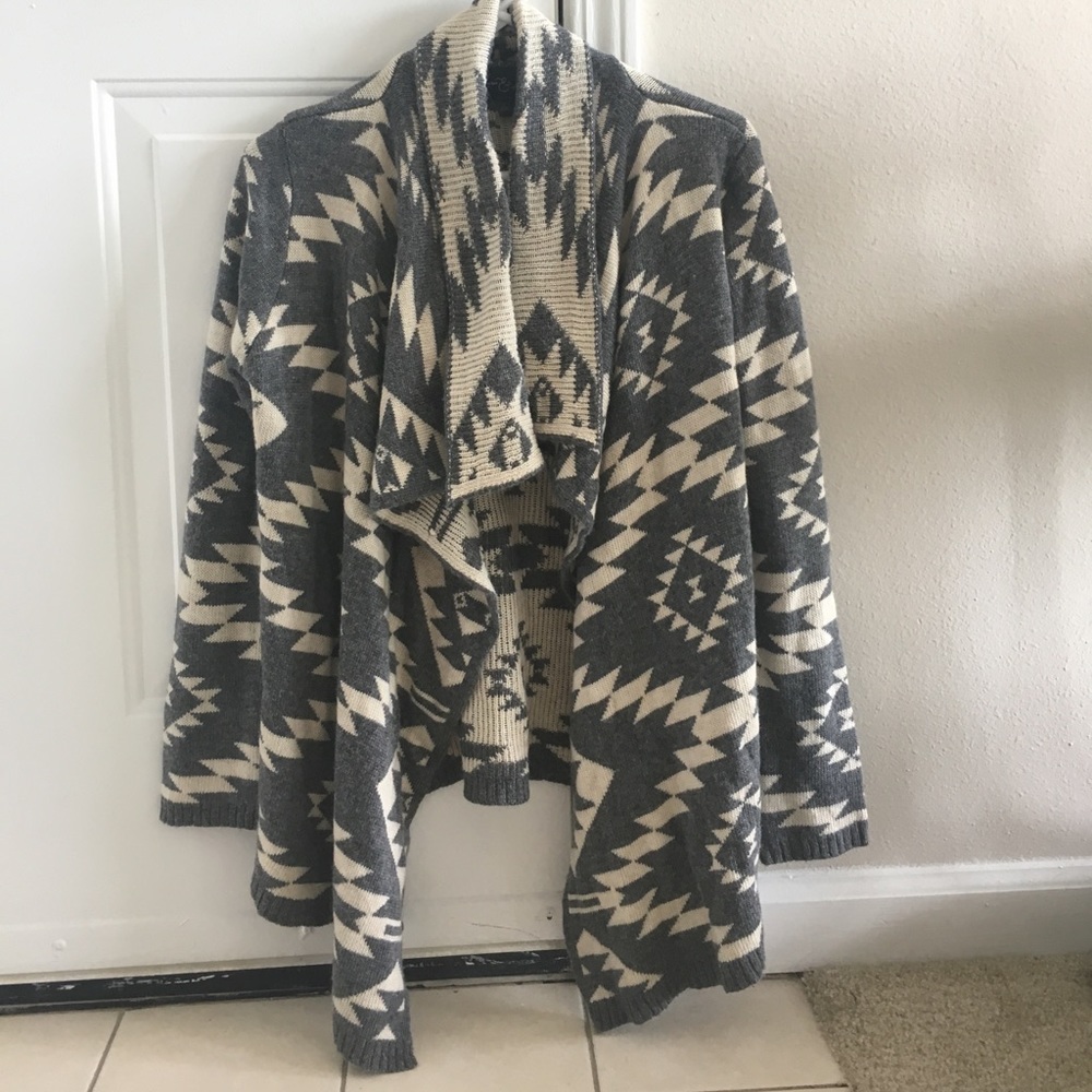 Market & Spruce sweater