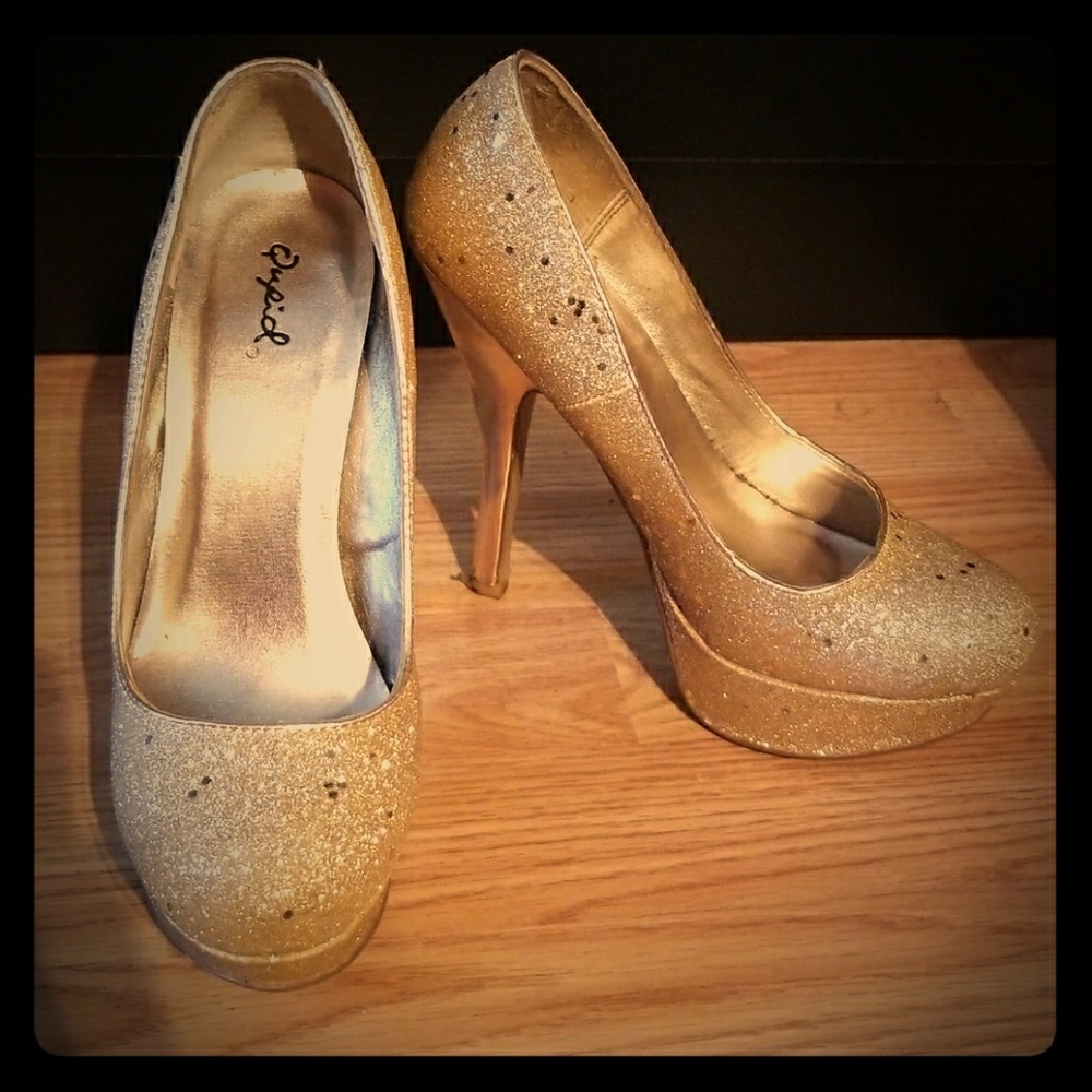 Shoes (a night on the town)