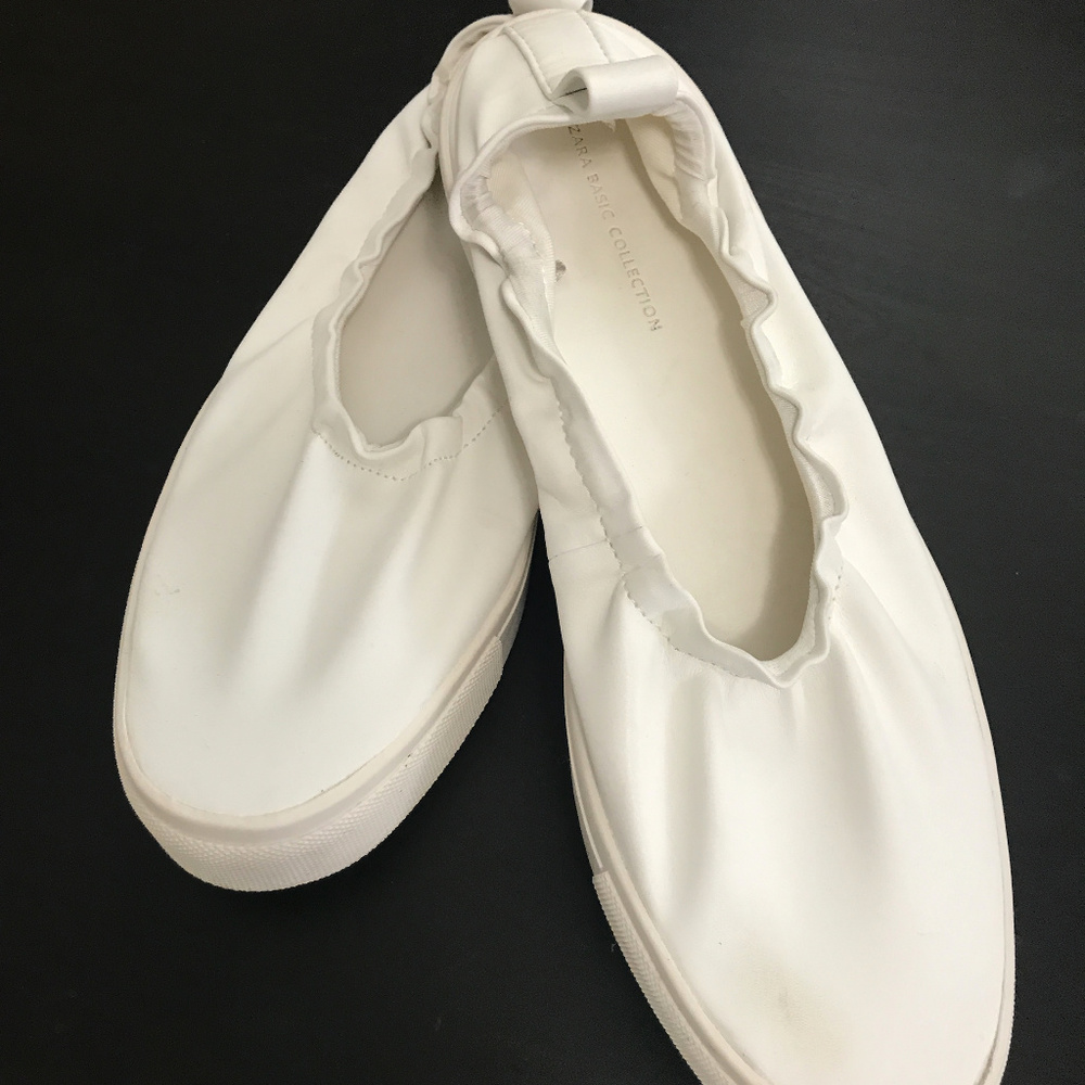 Cute Zara slip on shoes