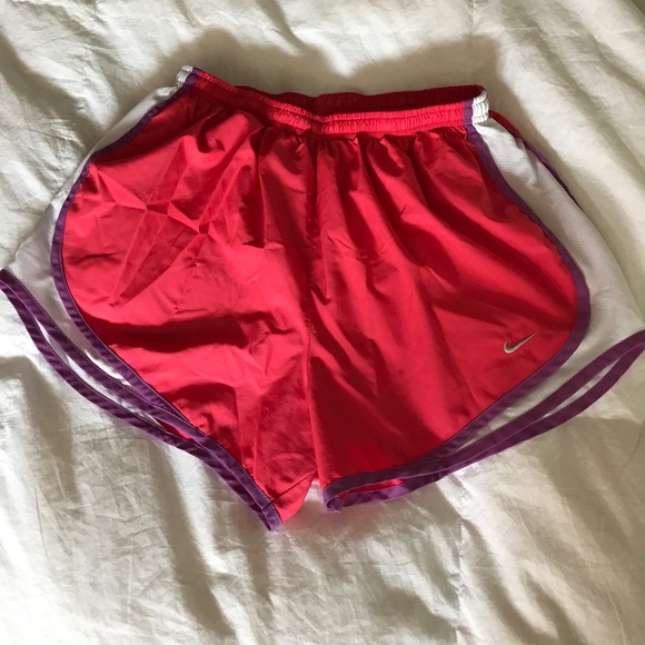 NIKE TEMPO RUNNING SHORTS! 2 for $20 - Picture 4 of 4
