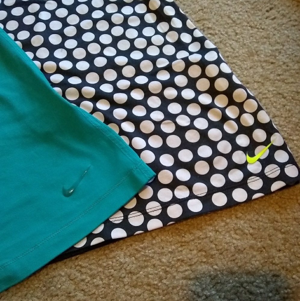 Nike athletic tank top bundle