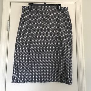 Pencil Skirt. Size L.