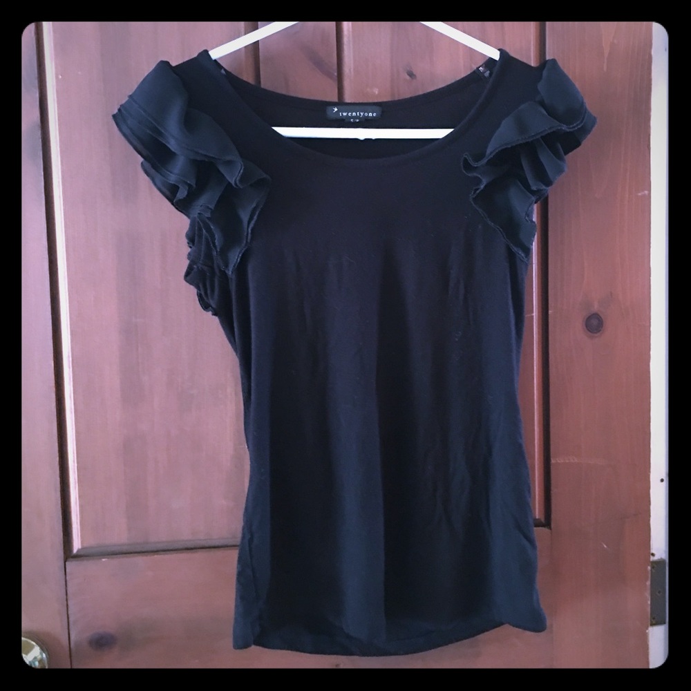 Cute ruffle sleeves t shirt - Picture 1 of 4