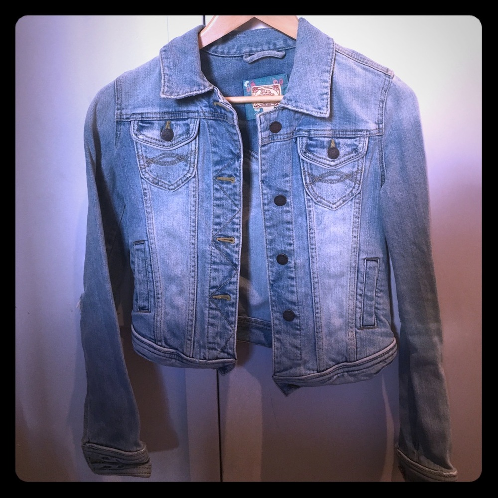 A&F jean jacket size s