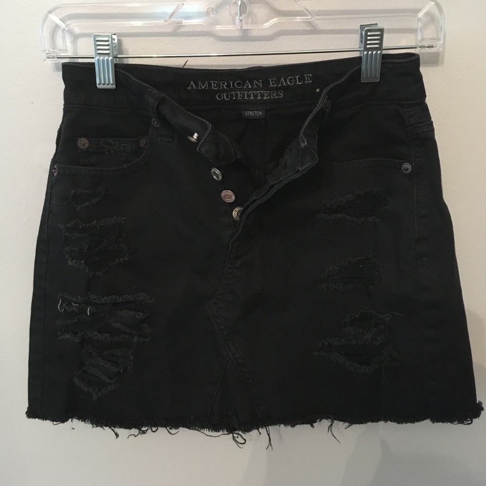 High waisted American eagle black denim skirt