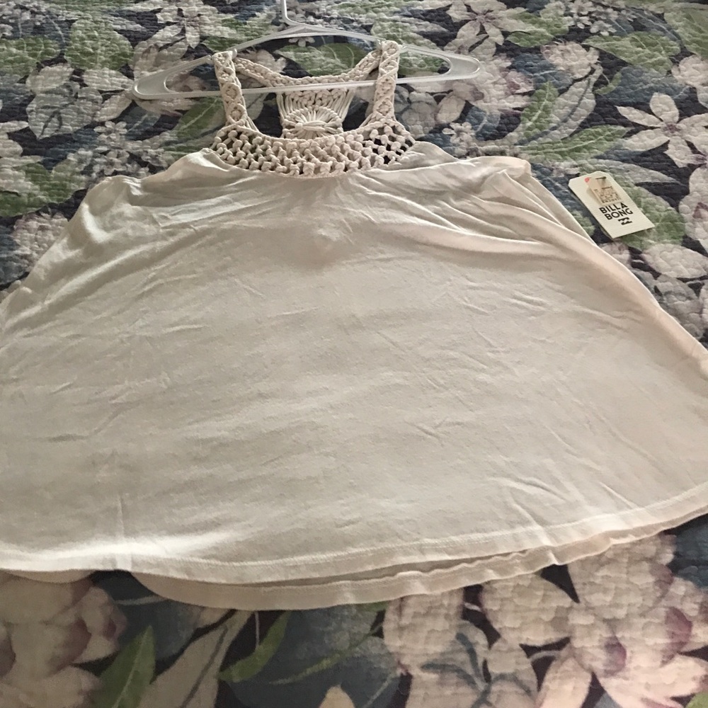 BNWT Billabong tank