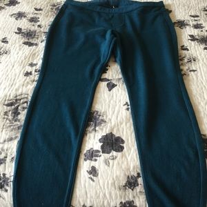 HUE teal cotton leggings size L
