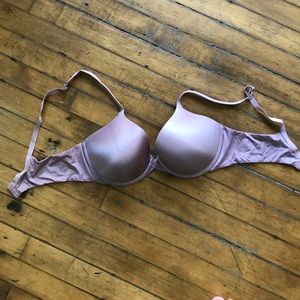 EUC Victoria's Secret bra 38C