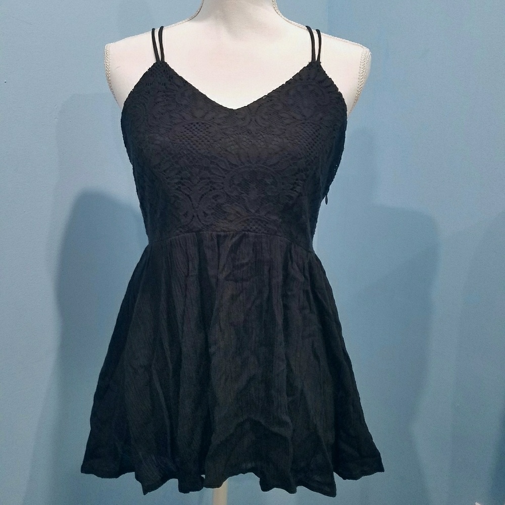 New Caution to the Wind lace Empire sleeveless top