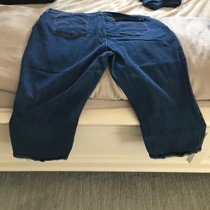 Levi Capri jeans