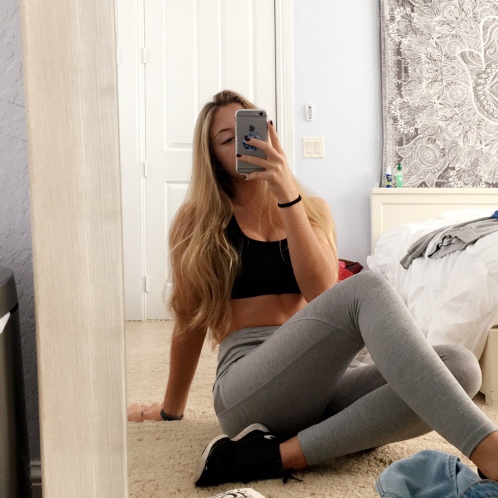 Meet your Posher, Sydney