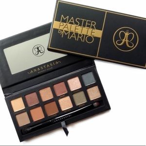 NWOT ABH Master Palette by Mario- sealed