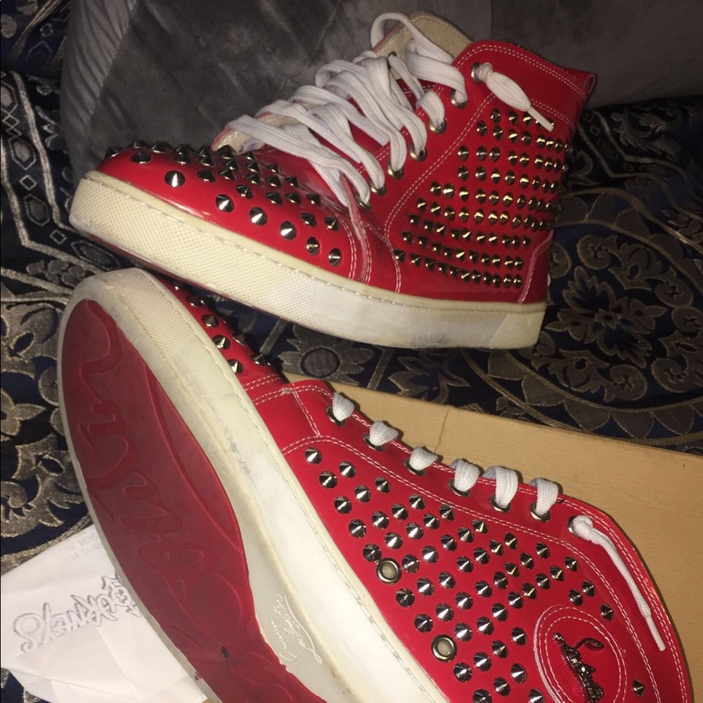 Sz 9.5 Christian louboutins