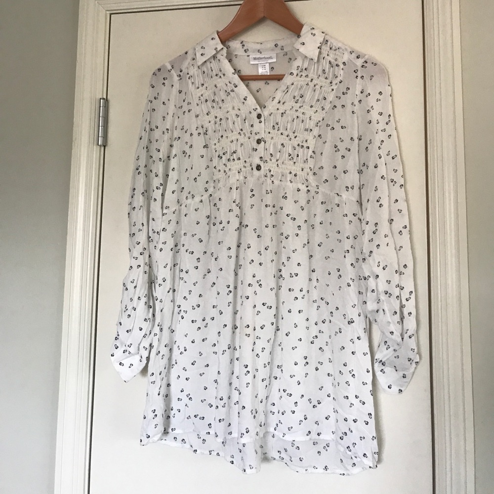 Motherhood Maternity Blouse. Size M.