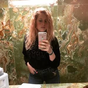 Meet your Posher, Lexie