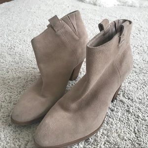 EUC J. Crew Boots Suede Size 9