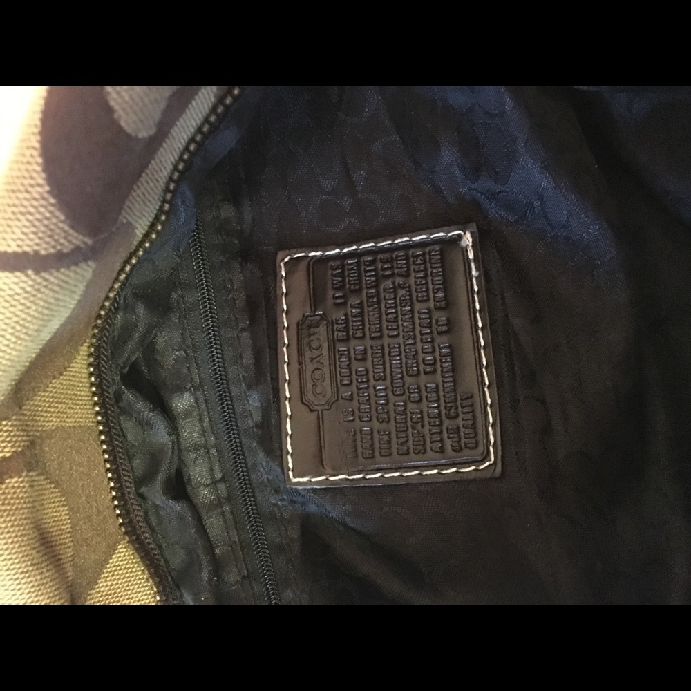 Coach Purse - Picture 6 of 7