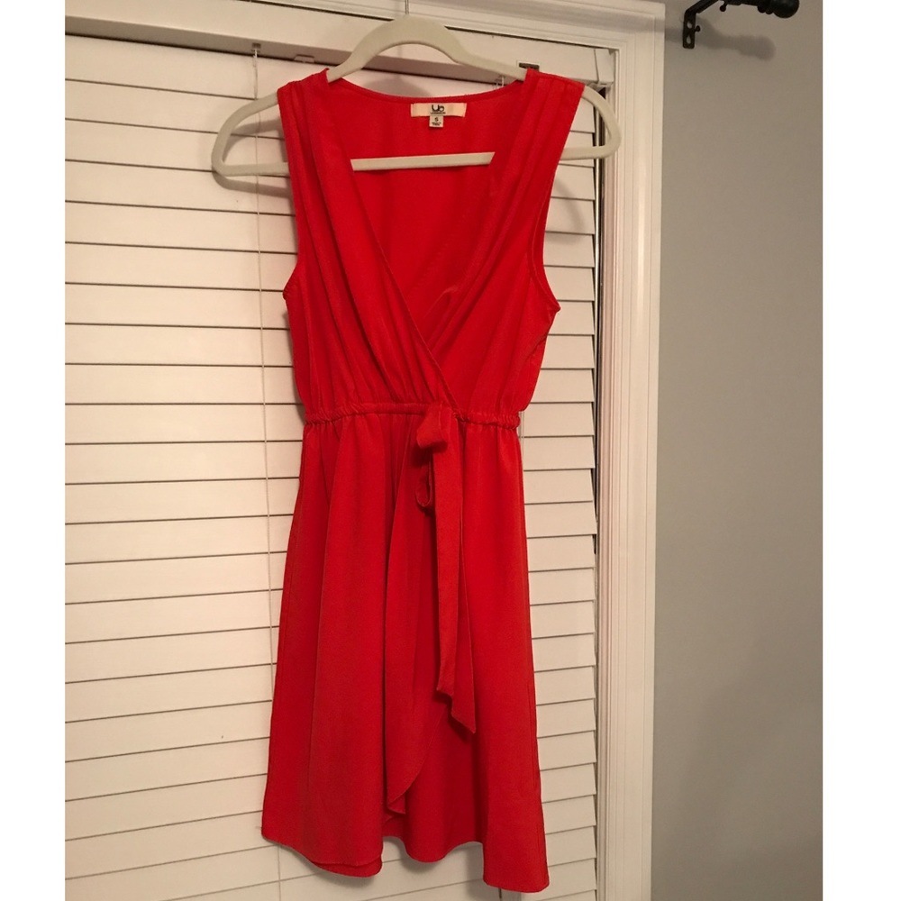 Ya Los Angeles Coral Red Sleeveless Dress