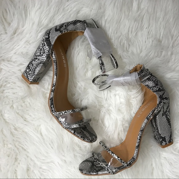 🆕Snake skin heels . - Picture 3 of 4