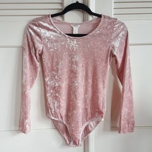 NWT Forever21 Girls Pink Crushed Velvet Bodysuit