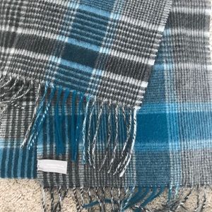 Nordstrom 100% Cashmere Scarf