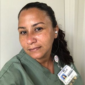 Meet your Posher, Leslie