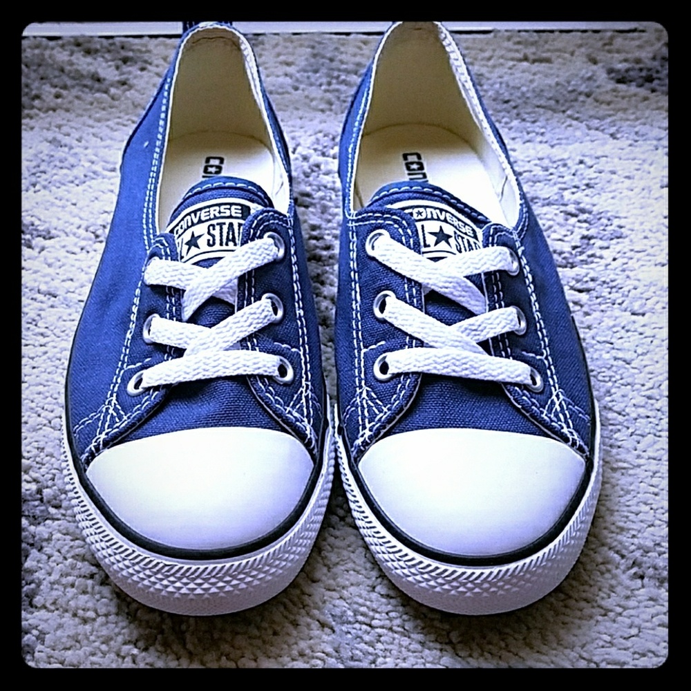 New Navy Converse