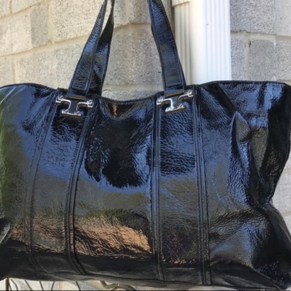 TORY BURCH LARGE BLACK BAG.  Very good condition!!