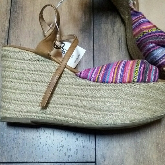 Xhilaration twyla pink espadrilles size 9.5 - Picture 2 of 4