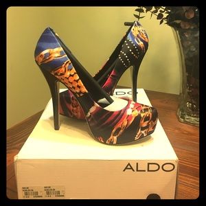 ALDO Funky print pumps!