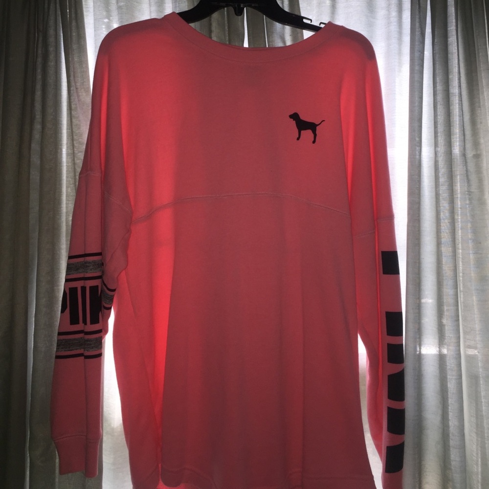 PINK Sweatshirt