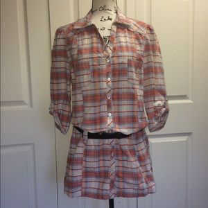 Women's long Plaid button-up shirt, size Large