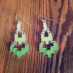 ~*pretty*~ light green shimmering crystal earrings