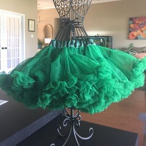 Green 10 inch pettiskirt