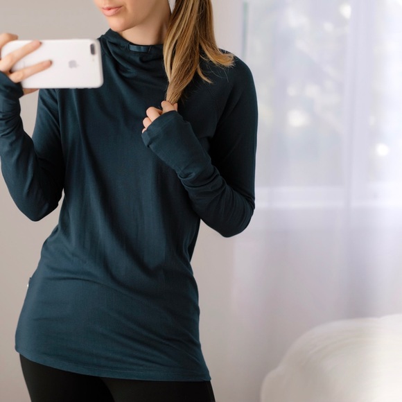 East Side Workout Hoodie *Last 1! - Picture 5 of 7