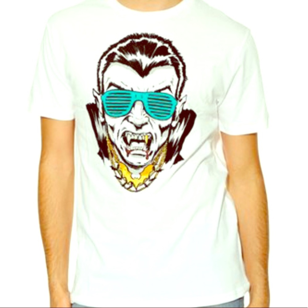 Custom '77 Dracula T-shirt size XXL