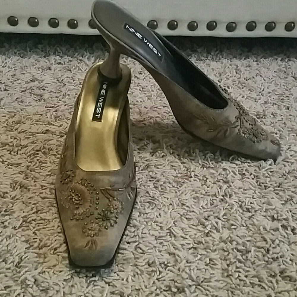 NWOT Nine West Heels 7