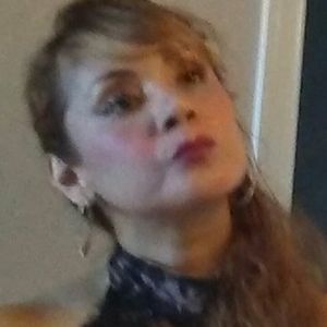 Meet your Posher, Yolanda