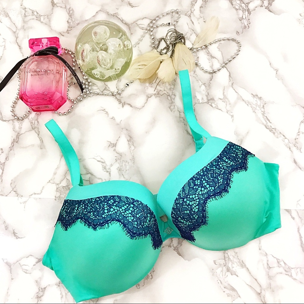Victoria's Secret push-up bra