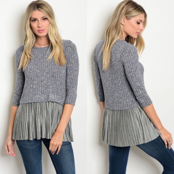 Glamvault Tops - Sold Grey Navy Ribbed Pleated Top