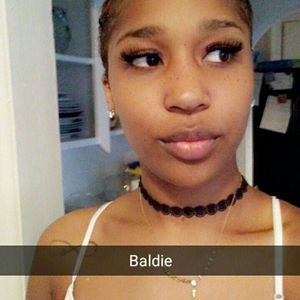 Meet your Posher, Yanii