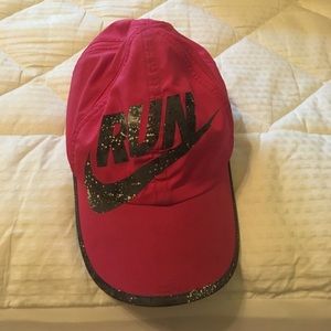 Nike running cap