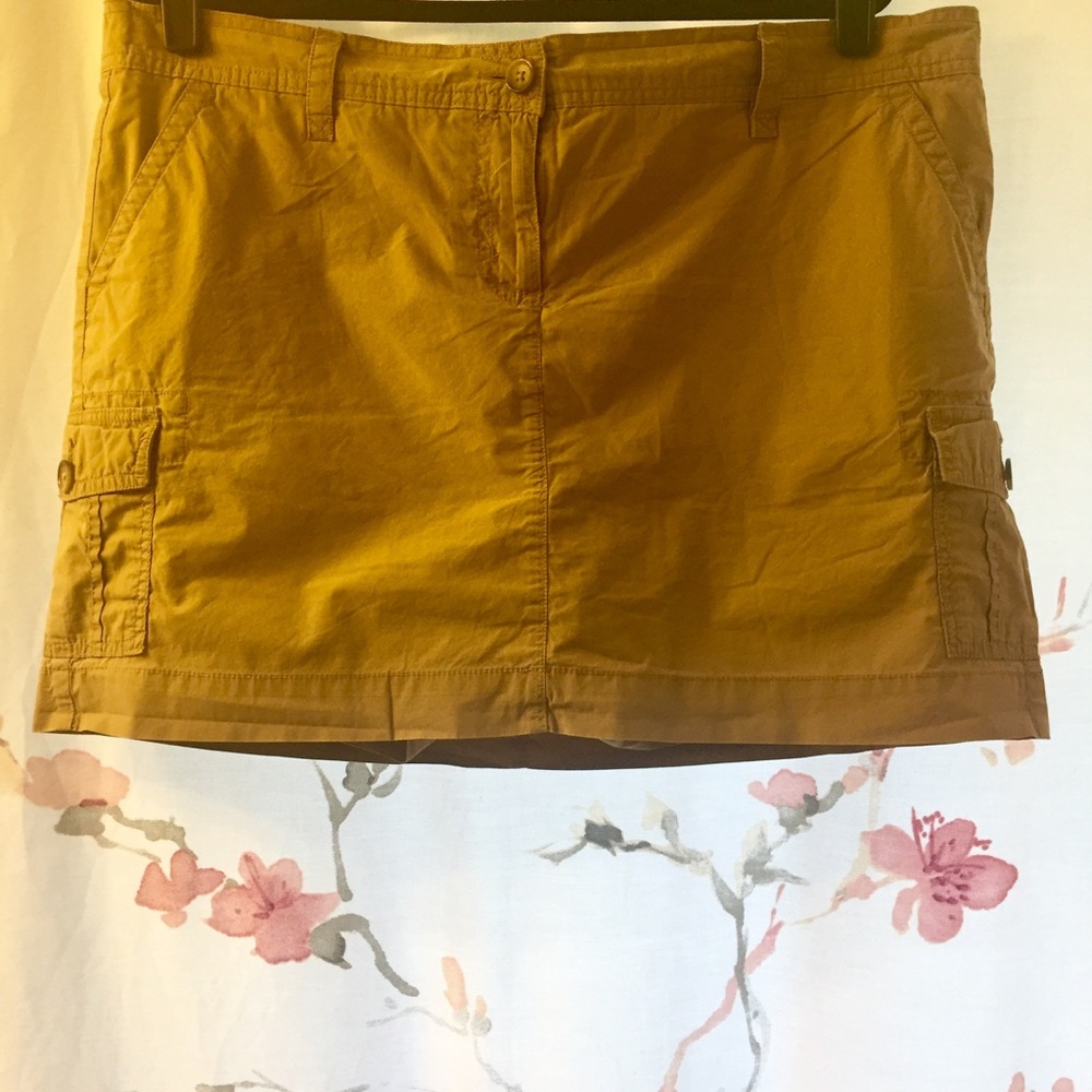 Khaki Land's End Skirt with Built In Shorts