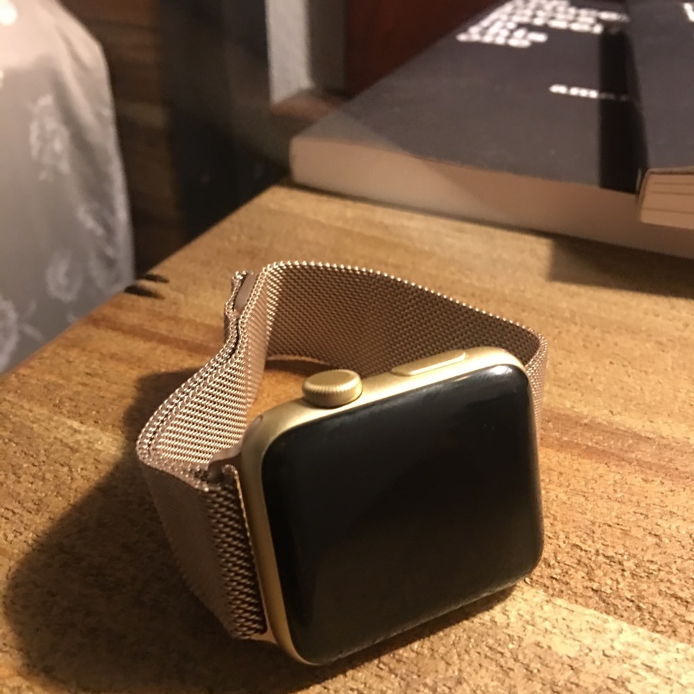 ❌❌SOLD❌❌ Apple Watch Series 2 with extra bands