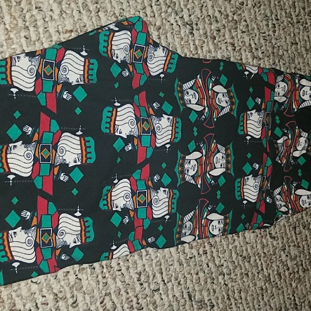 Lularoe OS king and queen card leggings