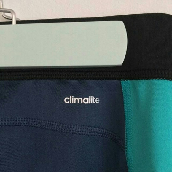 Adidas leggings 💟 - Picture 4 of 5