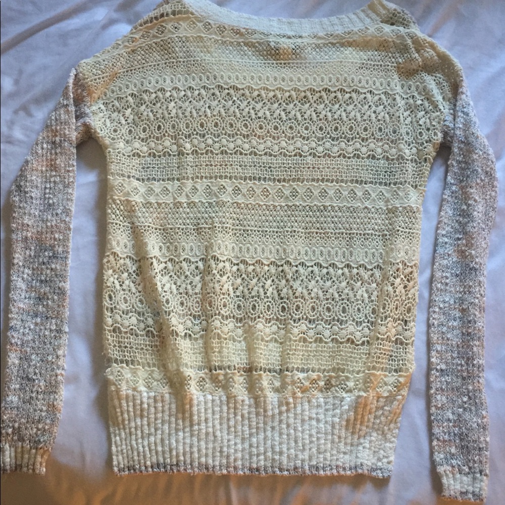 Mudd sweater. Never worn. - Picture 2 of 2
