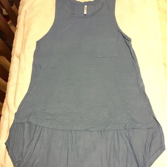 Dust blue hi-low tank top - Picture 1 of 1