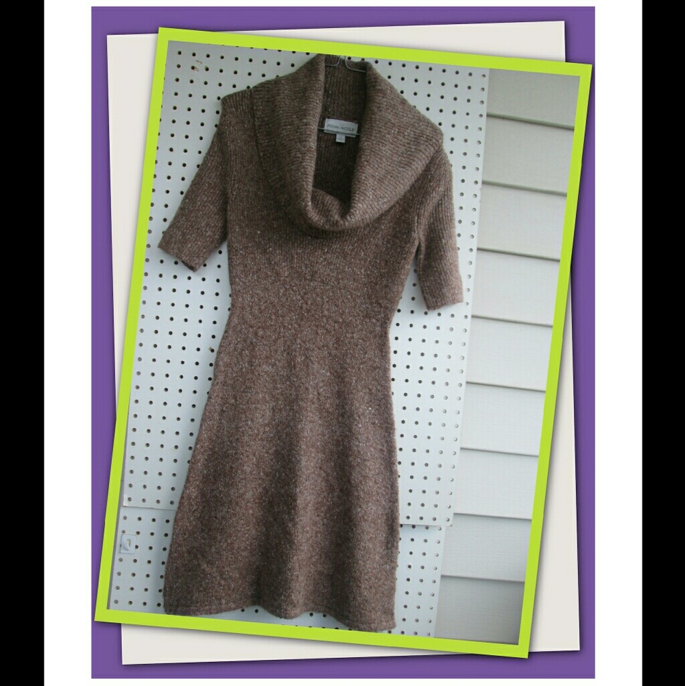 Ronni Nicole Swearter Dress