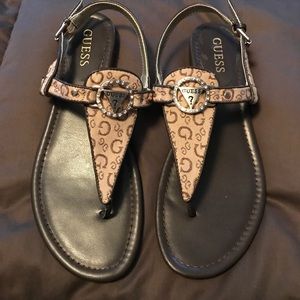 Woman's Guess Sandals